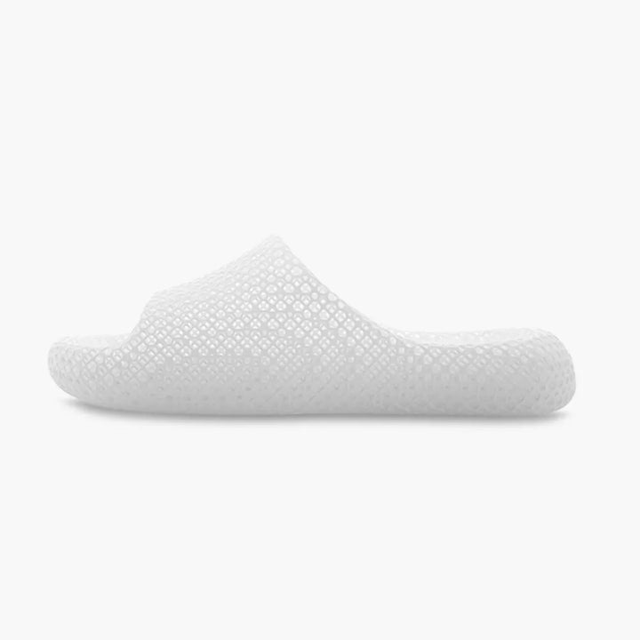 3DCL-product-white-3d-printed-slippers-4